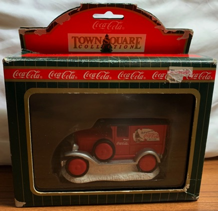 4371-2 € 15,00 coca cola town square red delivery truck CG2416.jpeg